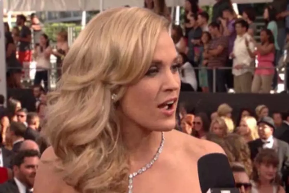 Carrie Underwood Talks &#8216;The Sound of Music,&#8217; Avoids Religion and Politics at 2013 Emmys