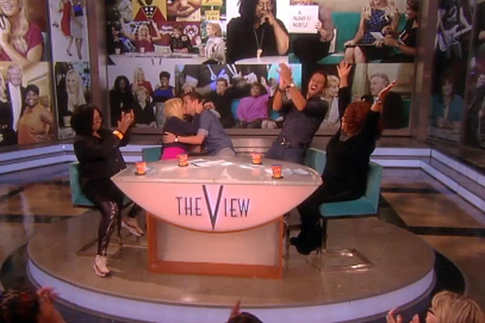 Luke Bryan Helps YouTube Sensation Score First Kiss With ‘The View’ Host Jenny McCarthy