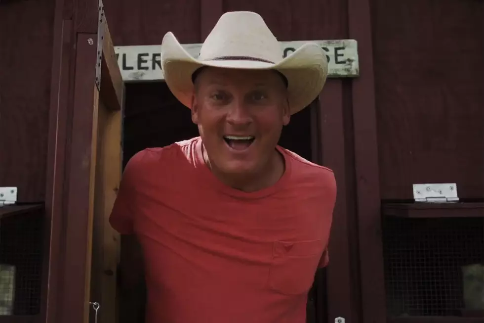 Kevin Fowler Proves Country Cred in ‘How Country Are Ya?’ Video – Exclusive Premiere