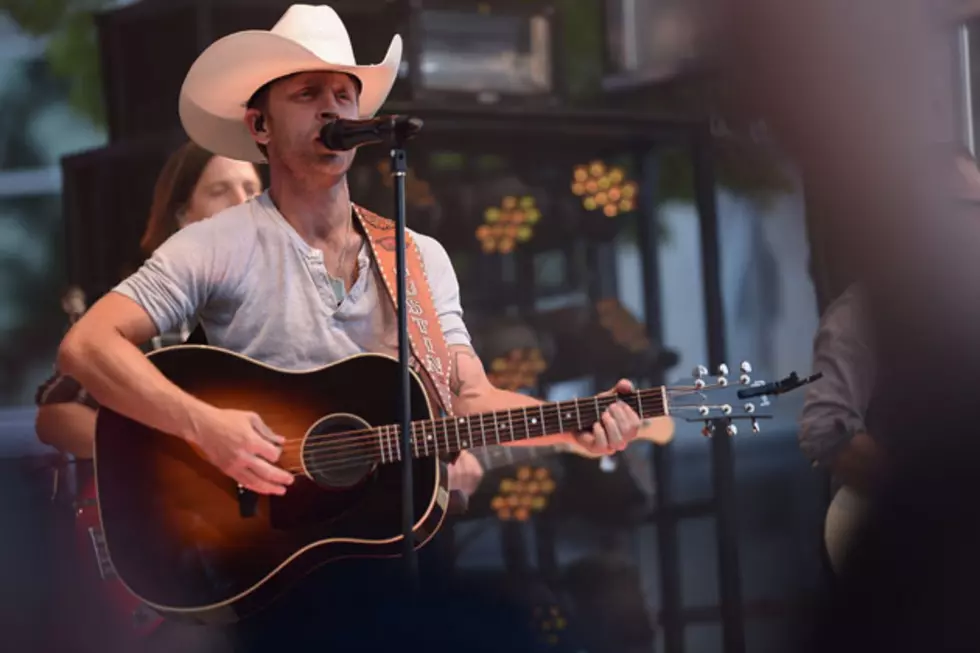 Justin Moore Honors Alabama Teen Killed in Accident, Brings on Chills [Watch]