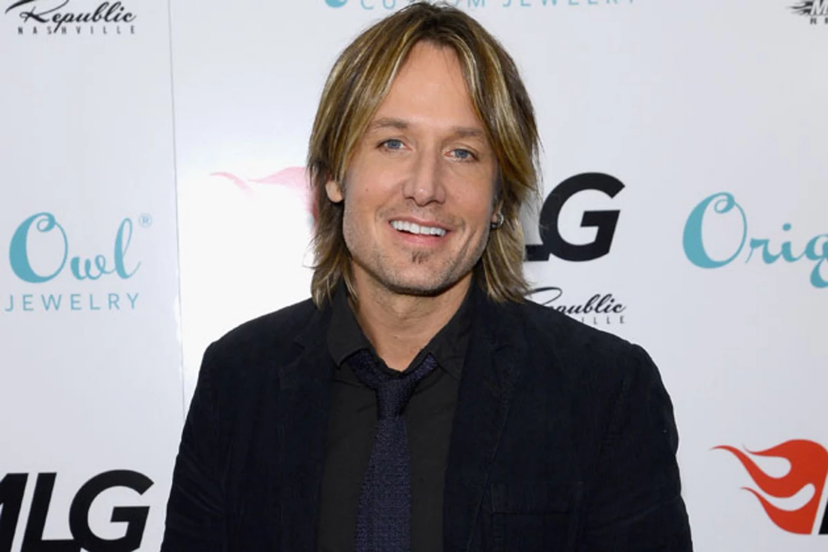 25), Keith Urban teased fans with a photo that suggested he may have clippe...