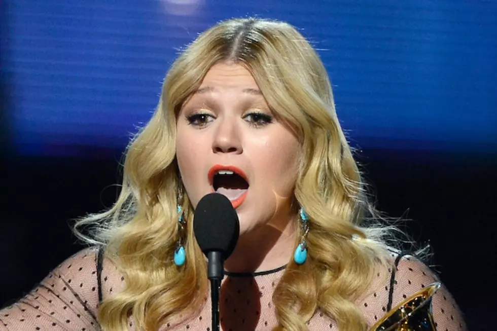Kelly Clarkson Thinks She’s ‘Totally Gonna Have a Girl’