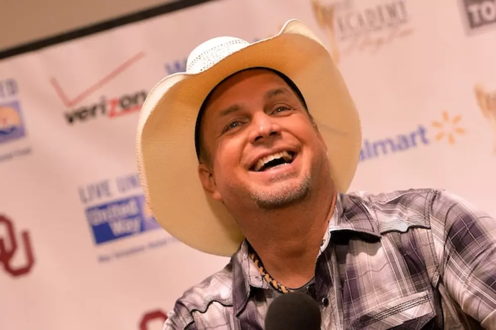 Garth Brooks Nabs Another No. 1 Album With &#8216;Blame It All on My Roots&#8217; Box Set