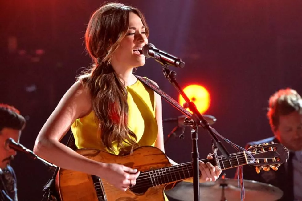 Kacey Musgraves Sustains Minor Injury on Set of ‘Follow Your Arrow’ Video