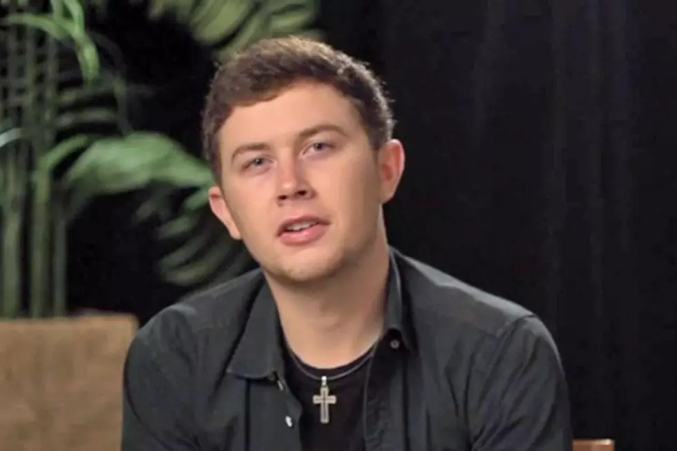 Scotty McCreery Shares a Few of His Favorite Things – Exclusive Video