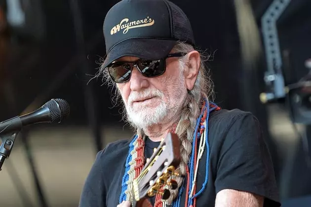 Willie Nelson Coming to Denver This Summer With Kacey Musgraves