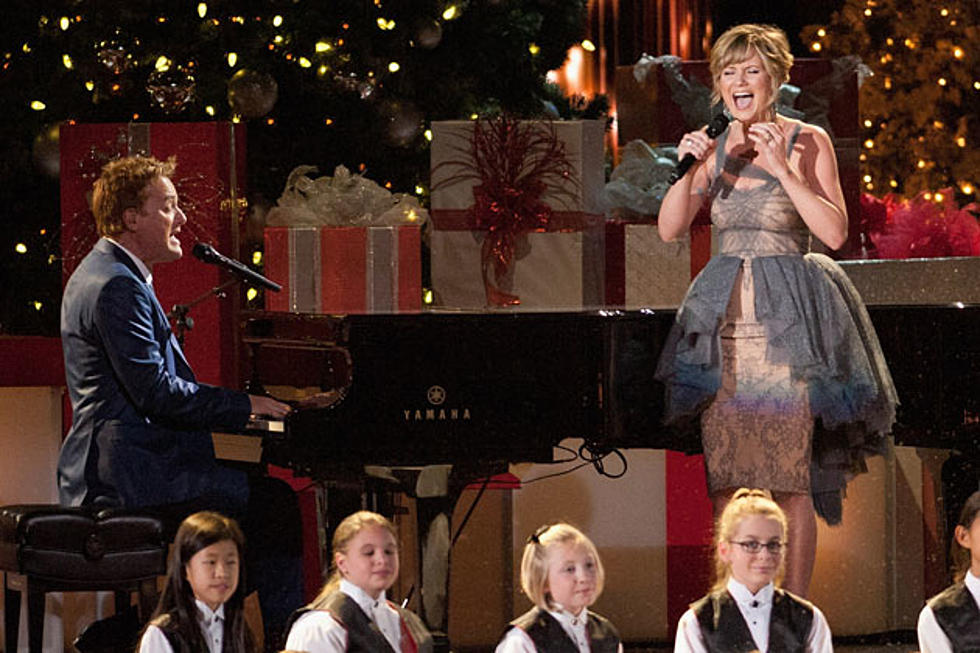 Michael W. Smith, Jennifer Nettles Bring ‘Christmas Day’ to 2013 ‘CMA Country Christmas’ Special