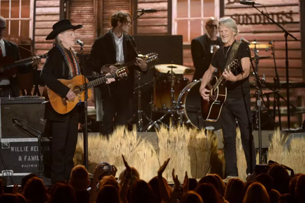 Merle Haggard, Kris Kristofferson, Willie Nelson and Blake Shelton Come Together for Ultimate 2014 Grammys Performance