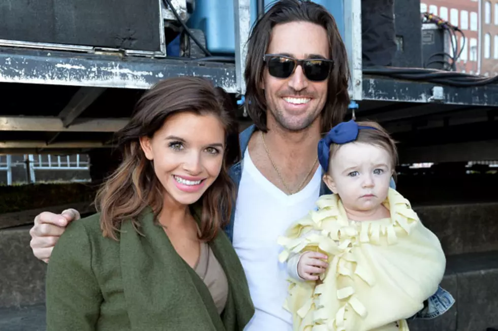 Jake Owen&#8217;s Daughter, Pearl, Takes After Her Wild Dad
