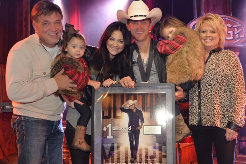 Justin Moore and Wife Busy Picking Possible Baby Names