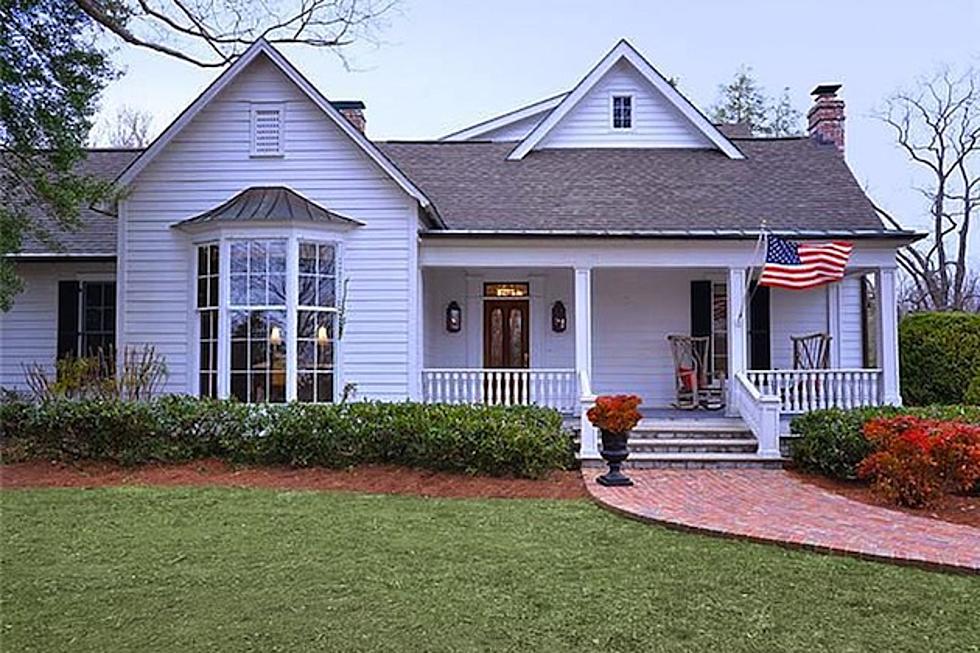 Can You Guess Which Country Star&#8217;s House This Is?