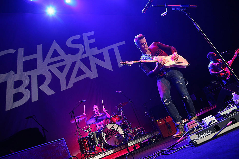 The Guitar Freak: Chase Bryant Turning Country Upside Down