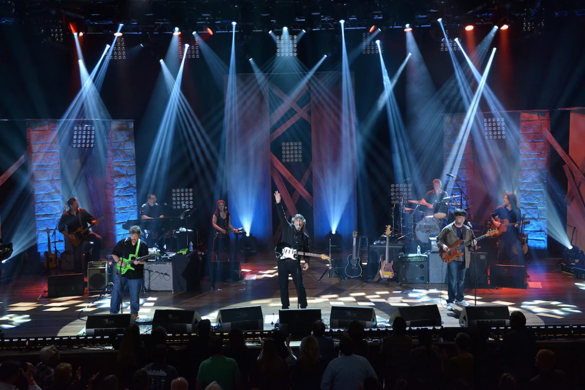 Reunion country Alabama Release Concert DVD, Can't Believe Their Friend List