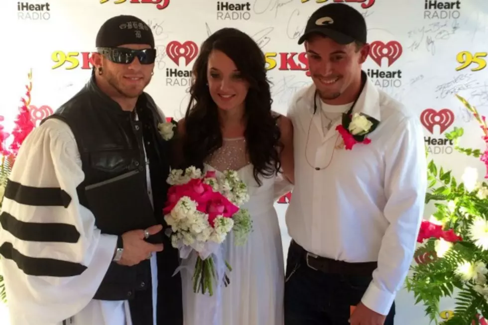 Brantley Gilbert Weds Alabama Couple During Mobile&#8217;s BayFest