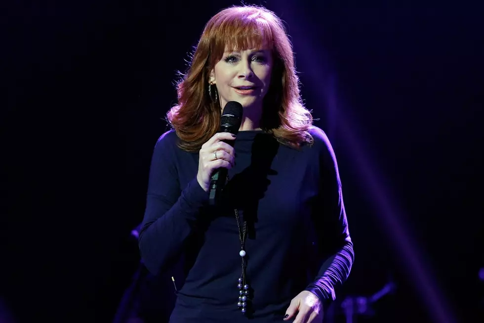 Reba McEntire Remembers Band Members on Plane Crash Anniversary: ‘Friends Forever’