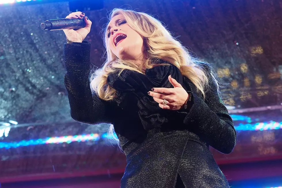 Carrie Underwood Performs With U2&#8217;s the Edge During World AIDS Day (RED) Concert [Watch]