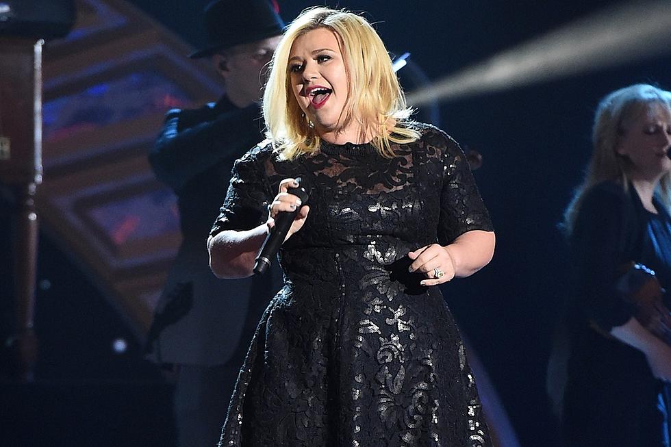 Kelly Clarkson's Miracle on Broadway Concert Raises $400,000