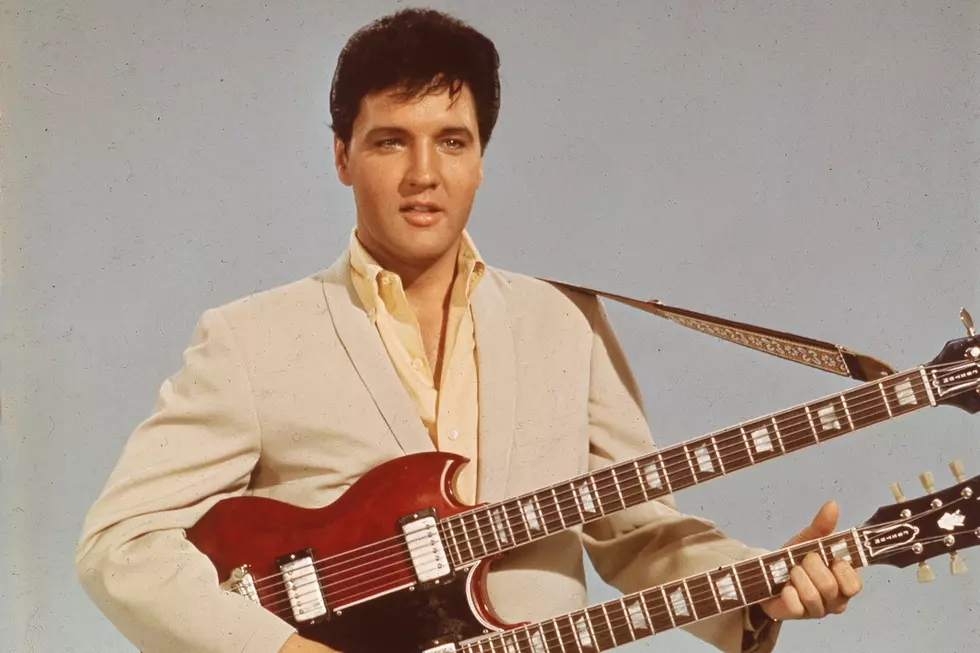 Remember When Elvis Presley Bombed on the Grand Ole Opry?