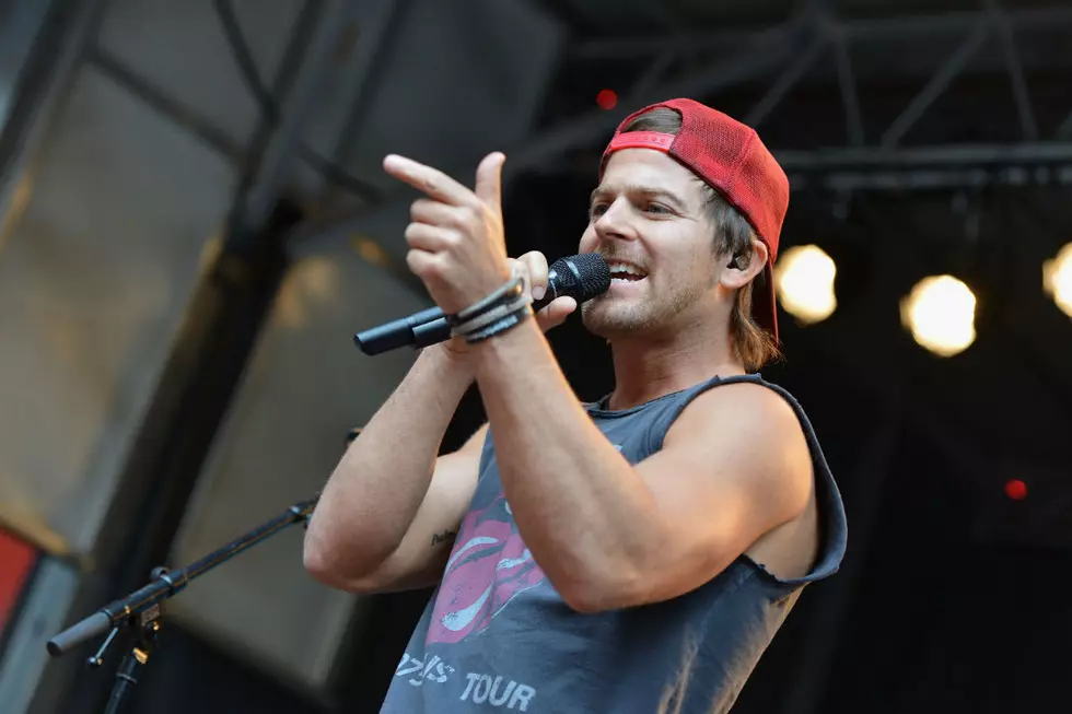 Kip Moore Recalls Being Tackled on Stage by Fan: ‘I Chipped My Tooth’