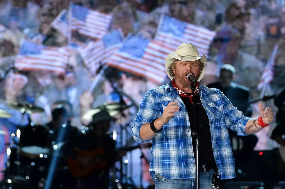 Toby Keith Honors Chattanooga Shooting Victim and His Family [Watch]