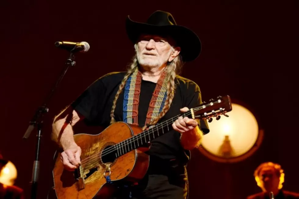 Country Throwback Honors Willie Nelson For Tax Deadline Week [VIDEO]