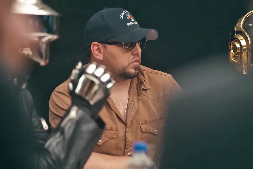 What Is TIDAL? Jason Aldean Appears Among Music’s Biggest Stars in Video Ad