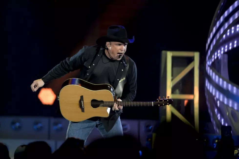 Garth Brooks Rocks First Denver Show in 18 Years [Pictures]