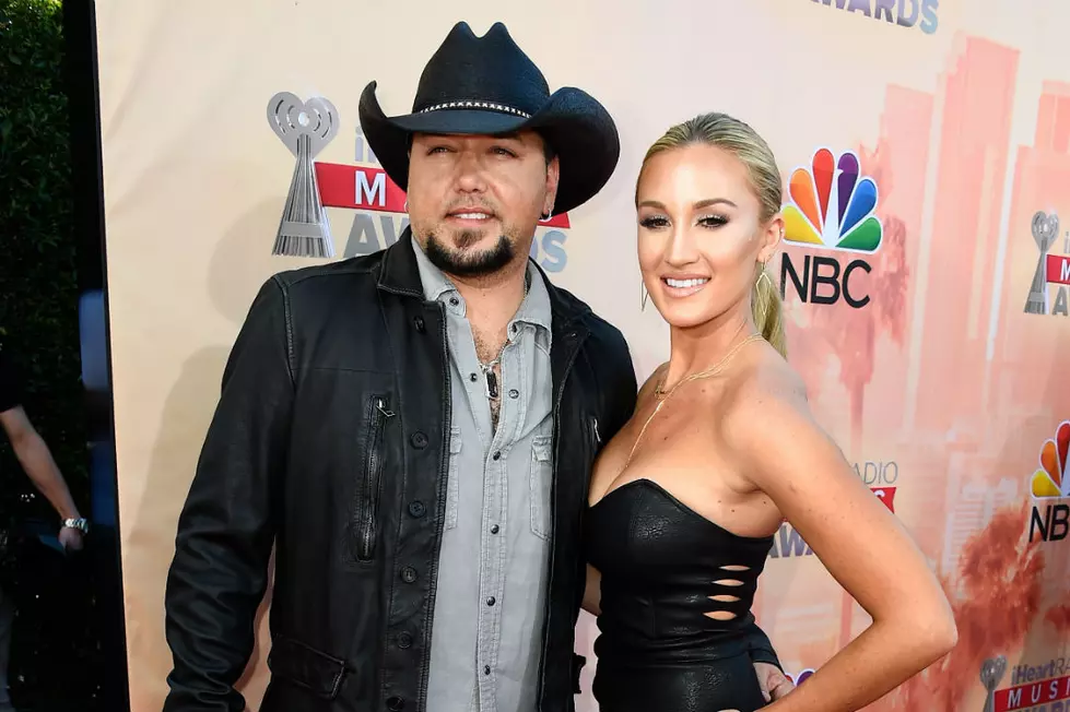Country’s Finest Turn Up to 2015 iHeartRadio Music Awards – See Red Carpet Pictures!