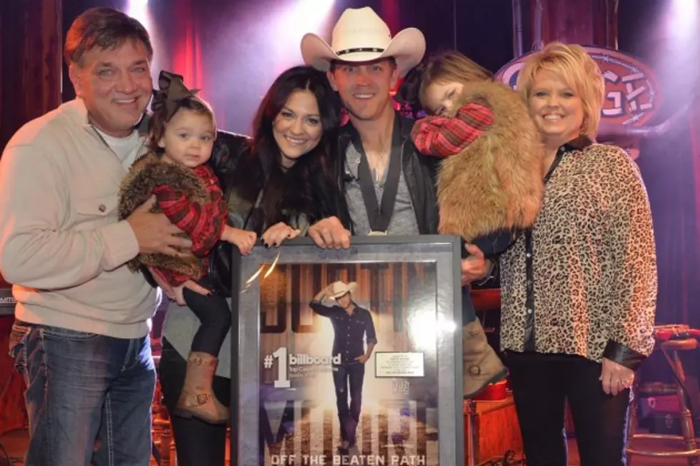Justin Moore’s Twitter Followers Help Find His Family&#8217;s Lost Pup