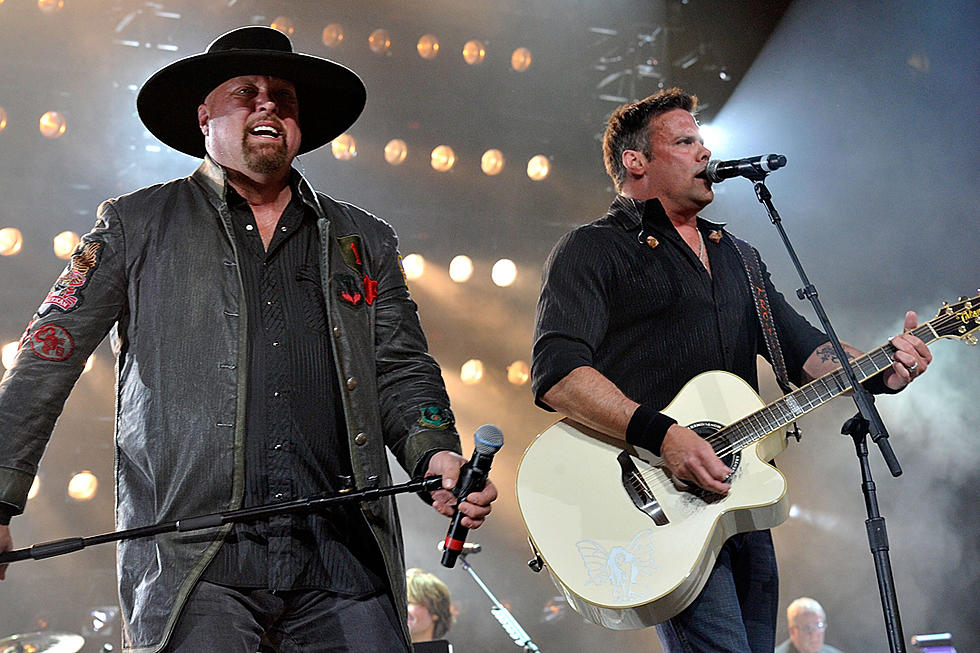 Preview Montgomery Gentry, ‘Back on a Dirt Road’