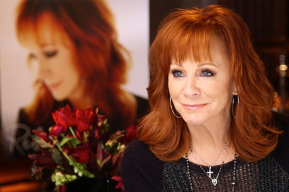 Reba McEntire Opens Up About the Song She Sang at Her Father’s Funeral