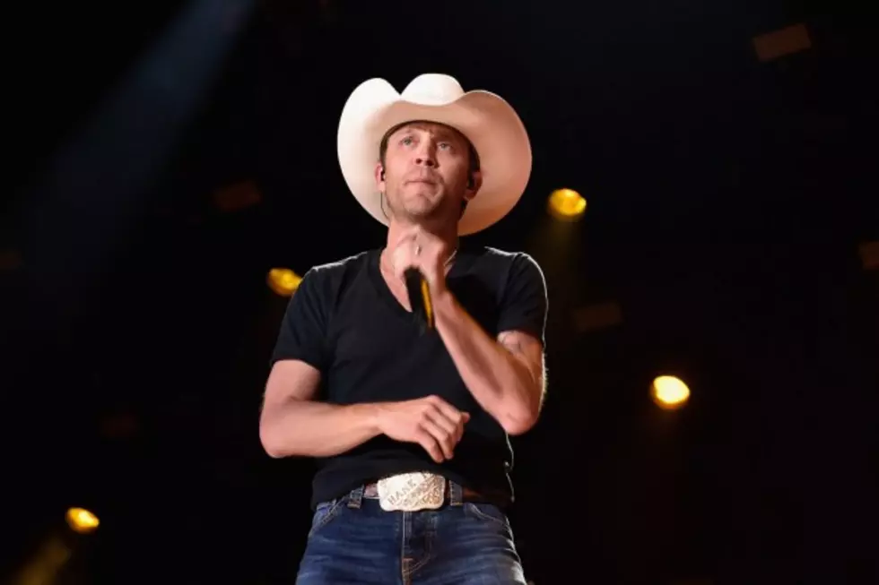 Justin Moore to Play a Private Concert for One Lucky Fan