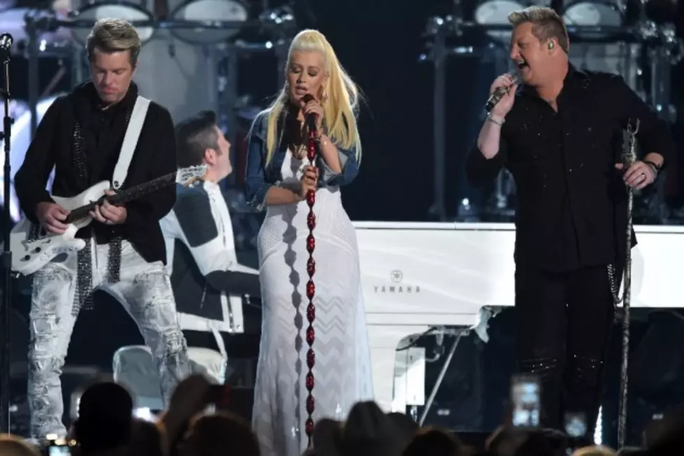 Rascal Flatts and Christina Aguilera Team Up at 2015 ACM Awards
