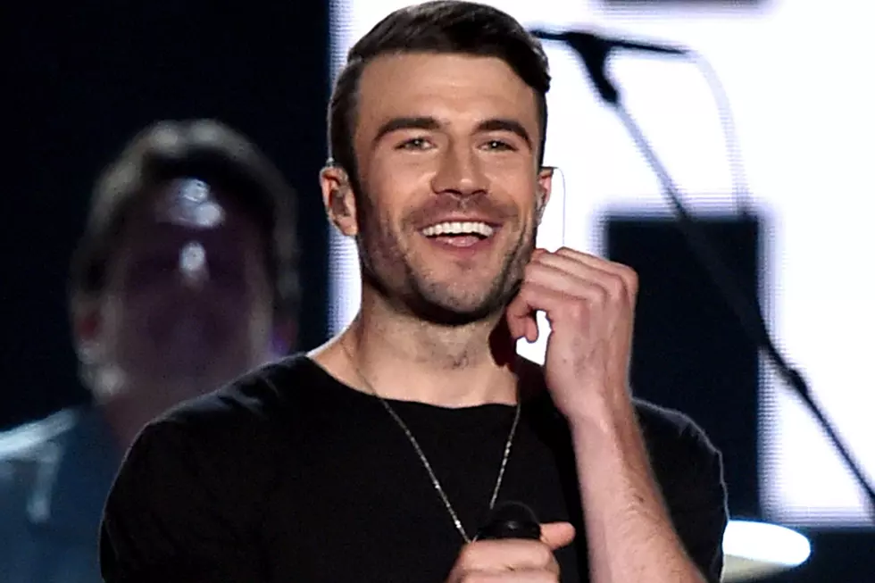 Sam Hunt Brings Short, But Sexy Performance of ‘Take Your Time’ to ACMs