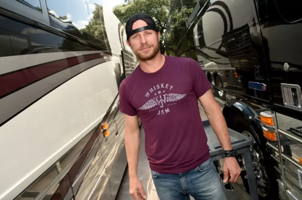 Dierks Bentley Gets Stranded on the Side of the Road, We Reap the Benefits