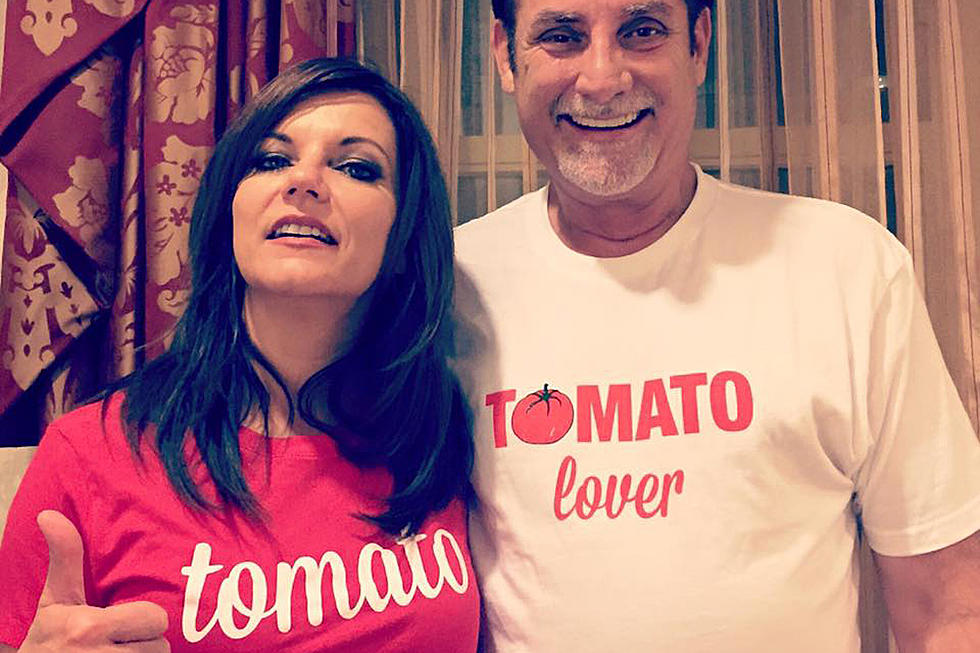 Martina McBride Is Selling ‘Tomato Lover’ T-Shirts for Charity