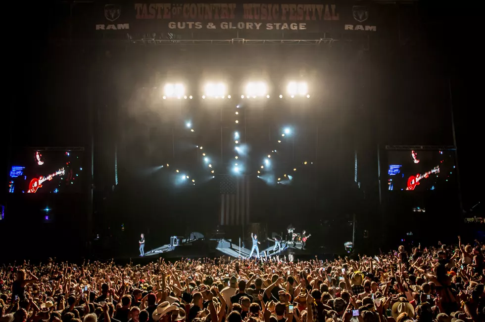 10 Best Things About the 2015 Taste of Country Music Festival (Day 2)