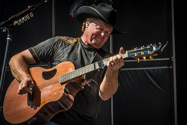 Sticks and Stones and Birthday Candles for Tracy Lawrence Today [VIDEO]