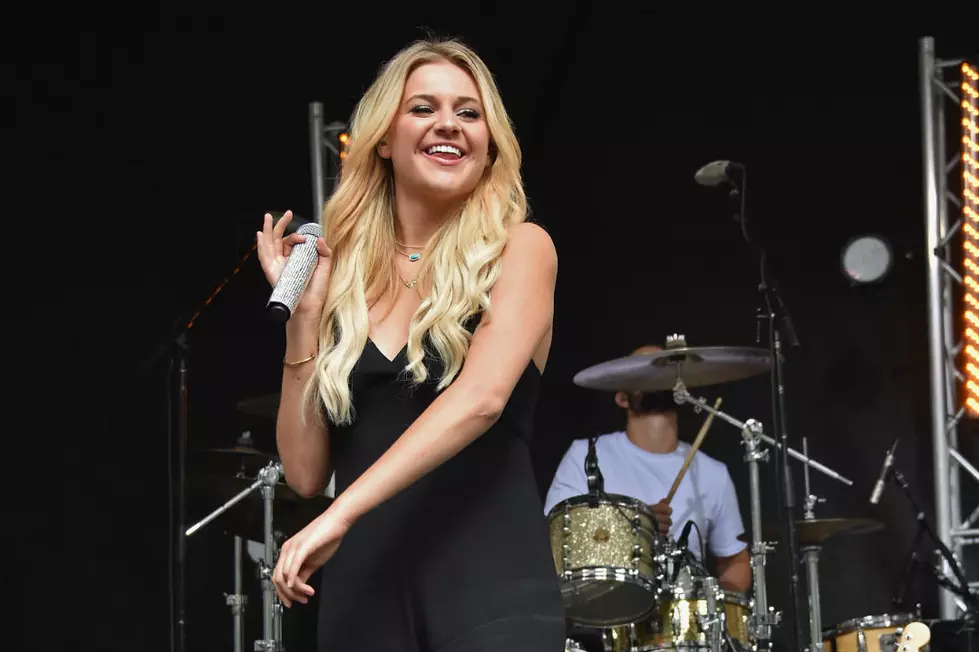 Kelsea Ballerini Calls &#8216;Dibs&#8217; on Adorable New Puppy