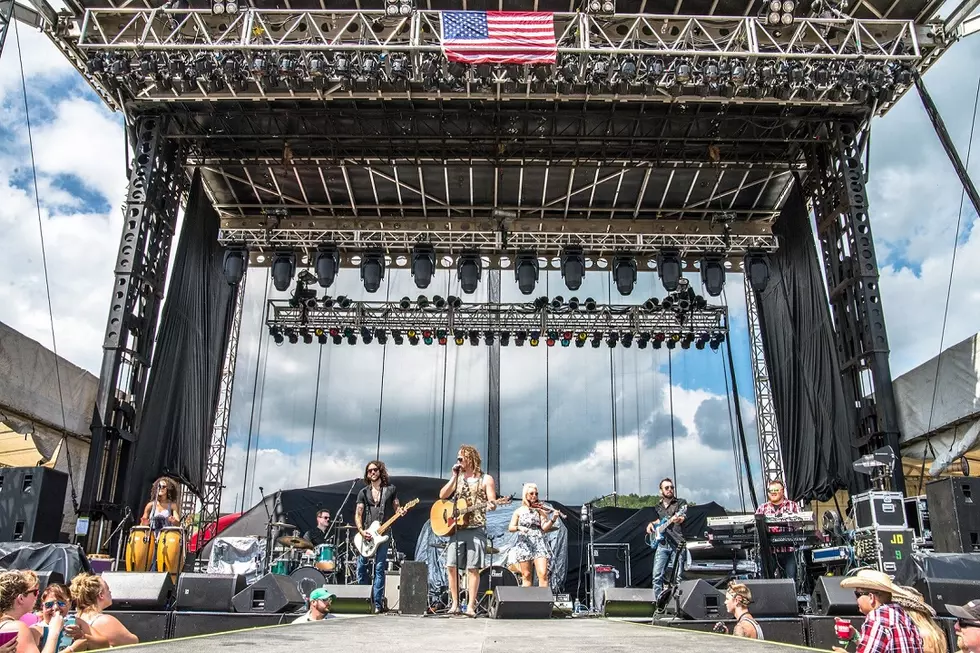 Jake Owen, Joe Diffie and More Highlight Country on the River 2015 Day 2 [Pictures]