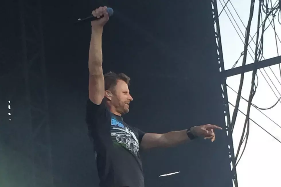 Dierks Bentley Literally Comes a Little Closer to Fans at WE Fest 2015