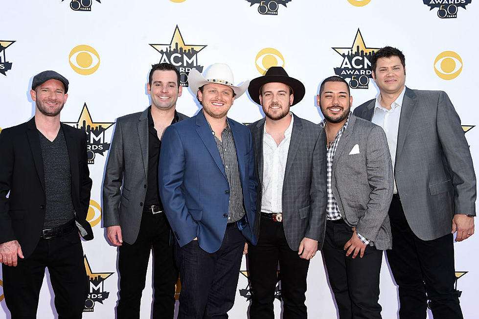 Josh Abbott Band Play Songs New and Old at Rockin’ Nashville Show