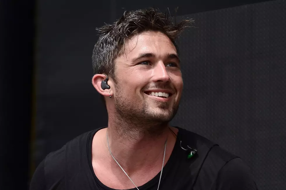 Canaan Smith Pranks Michael Ray, Proves Real Men Really Do Love Jesus