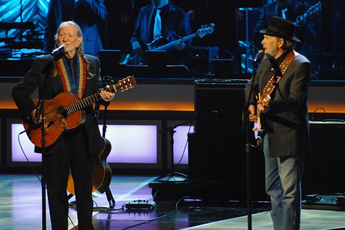 Willie Nelson, Merle Haggard Announce Django and Jimmie Tour