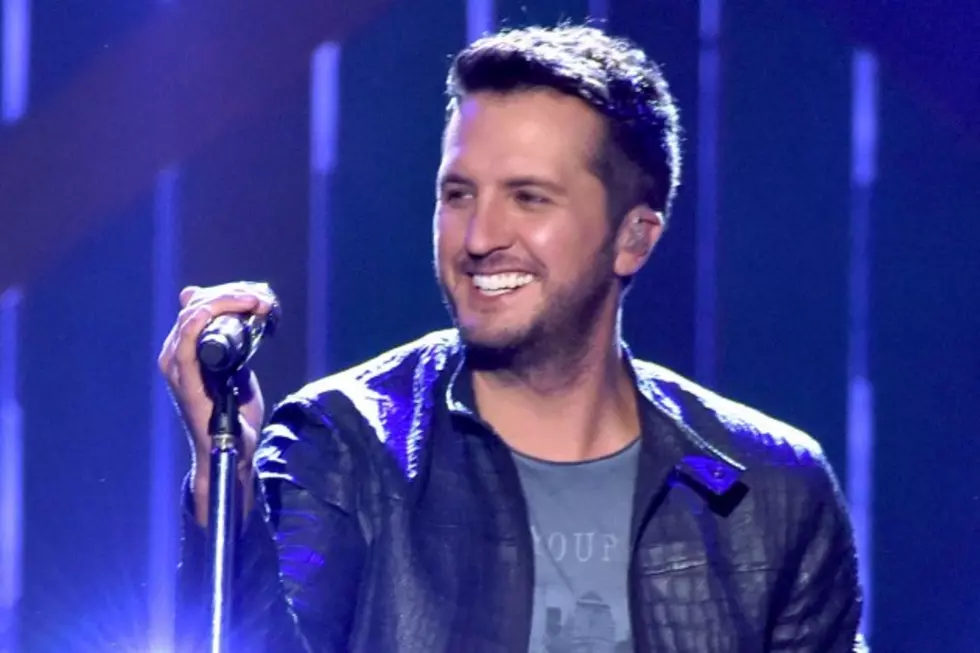 Luke Bryan&#8217;s &#8216;Strip It Down&#8217; Becomes His 14th Career No. 1