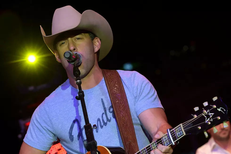 Aaron Watson’s Rise to Fame Has Been Slow, Just Like He Likes It