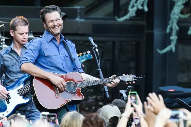 Do You Remember What Blake Shelton&#8217;s First Number One Hit Was in 2001? [VIDEO]
