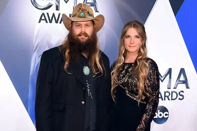 Chris Stapleton Wins New Artist of the Year at 2015 CMA Awards