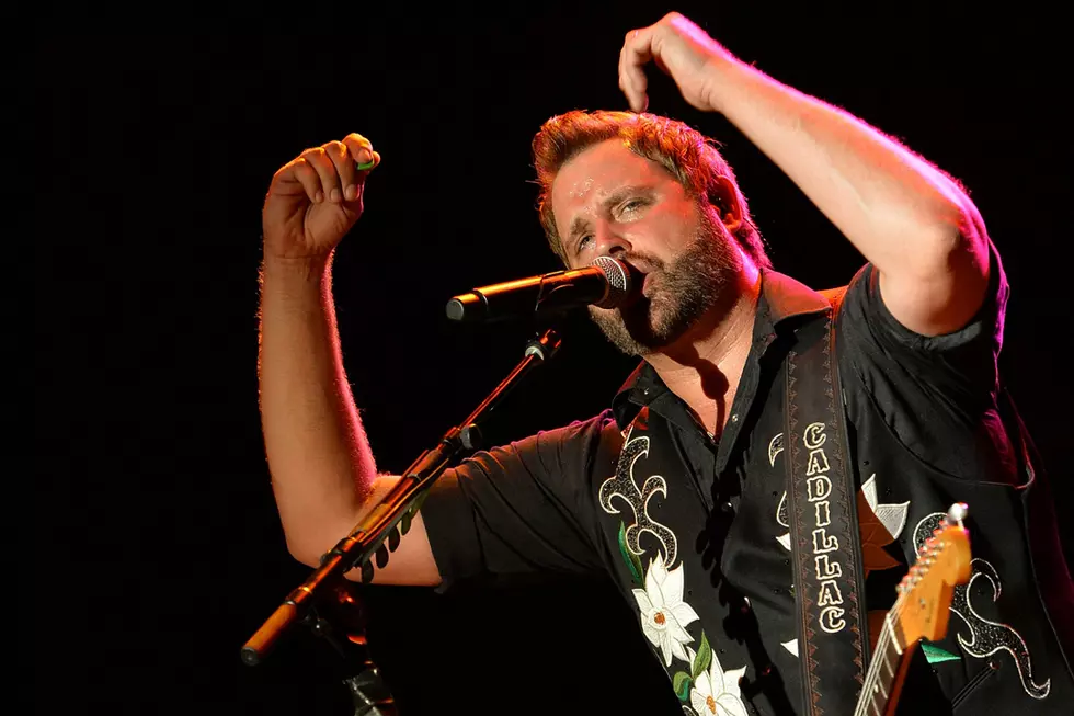 Randy Houser Ejects Fan From Kentucky Concert After Fight [NSFW Video]