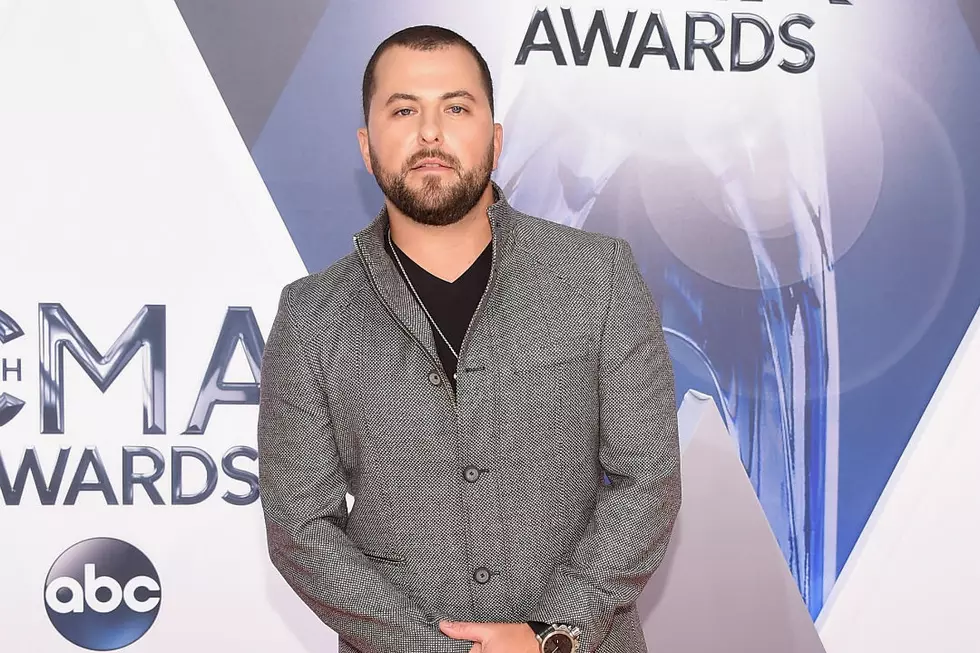 Tyler Farr Opens Up About His &#8216;Redneck Wedding&#8217;
